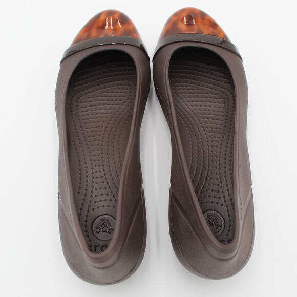 Crocs Ballet Flats Womens 7 Brown Cap Toe Comfort Casual Slip On Shoe Travel - Picture 5 of 8